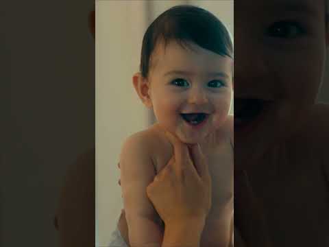 Trẻ hay cười có thông minh hơn không?